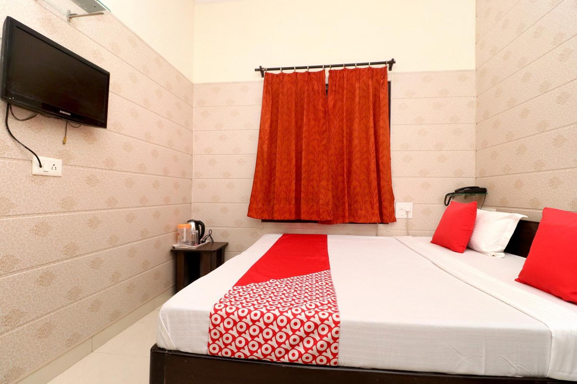 Hotel O Mall Residency Amritsar Eksteriør billede